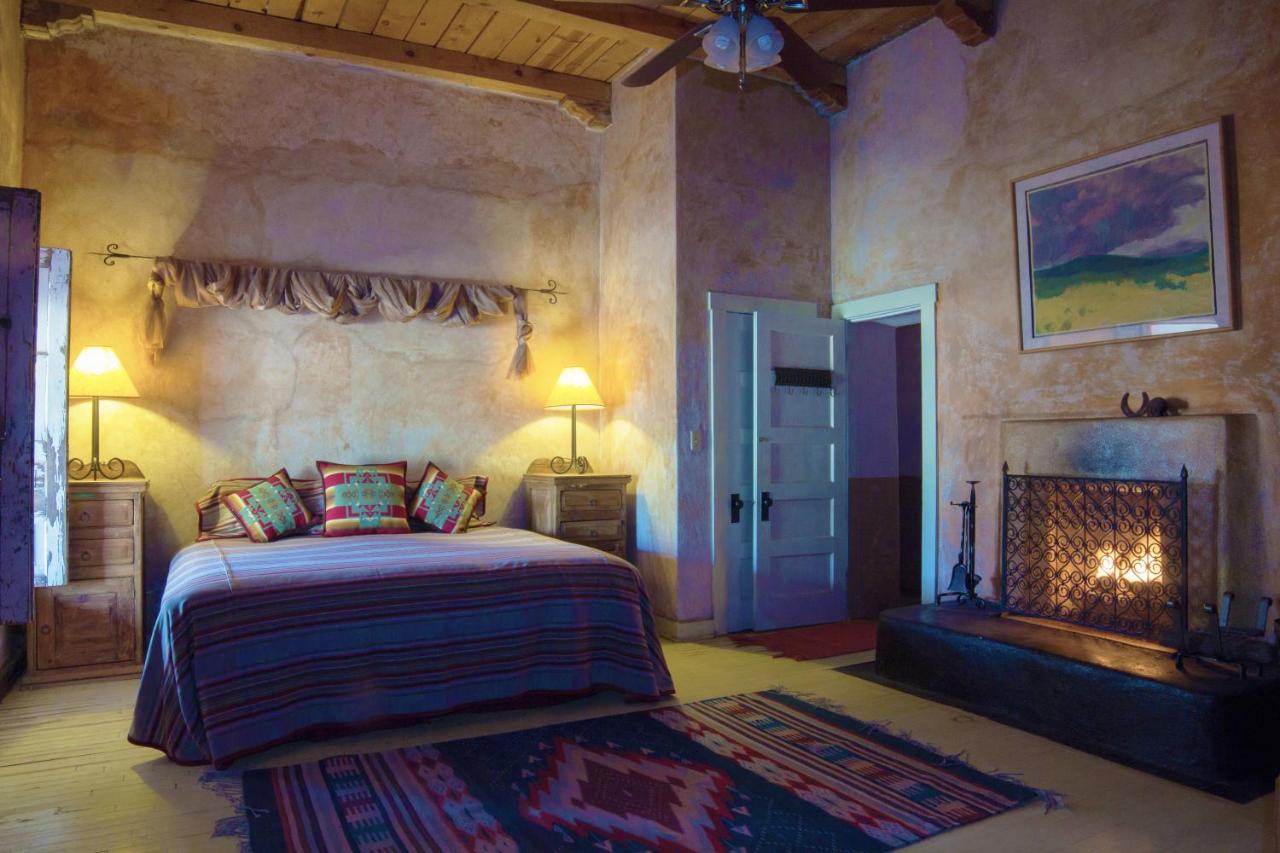 | Rancho de la Osa Guest Ranch