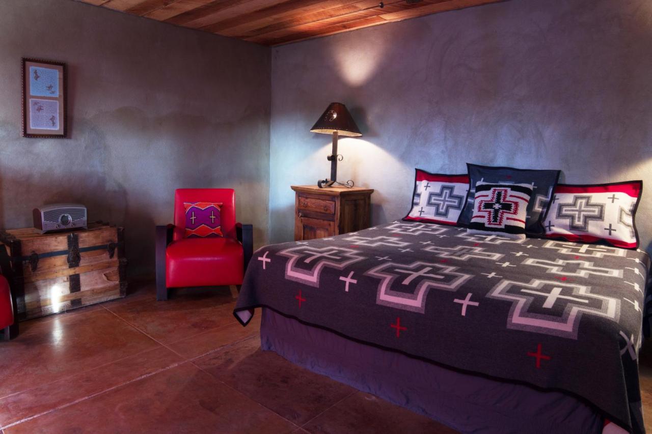 | Rancho de la Osa Guest Ranch
