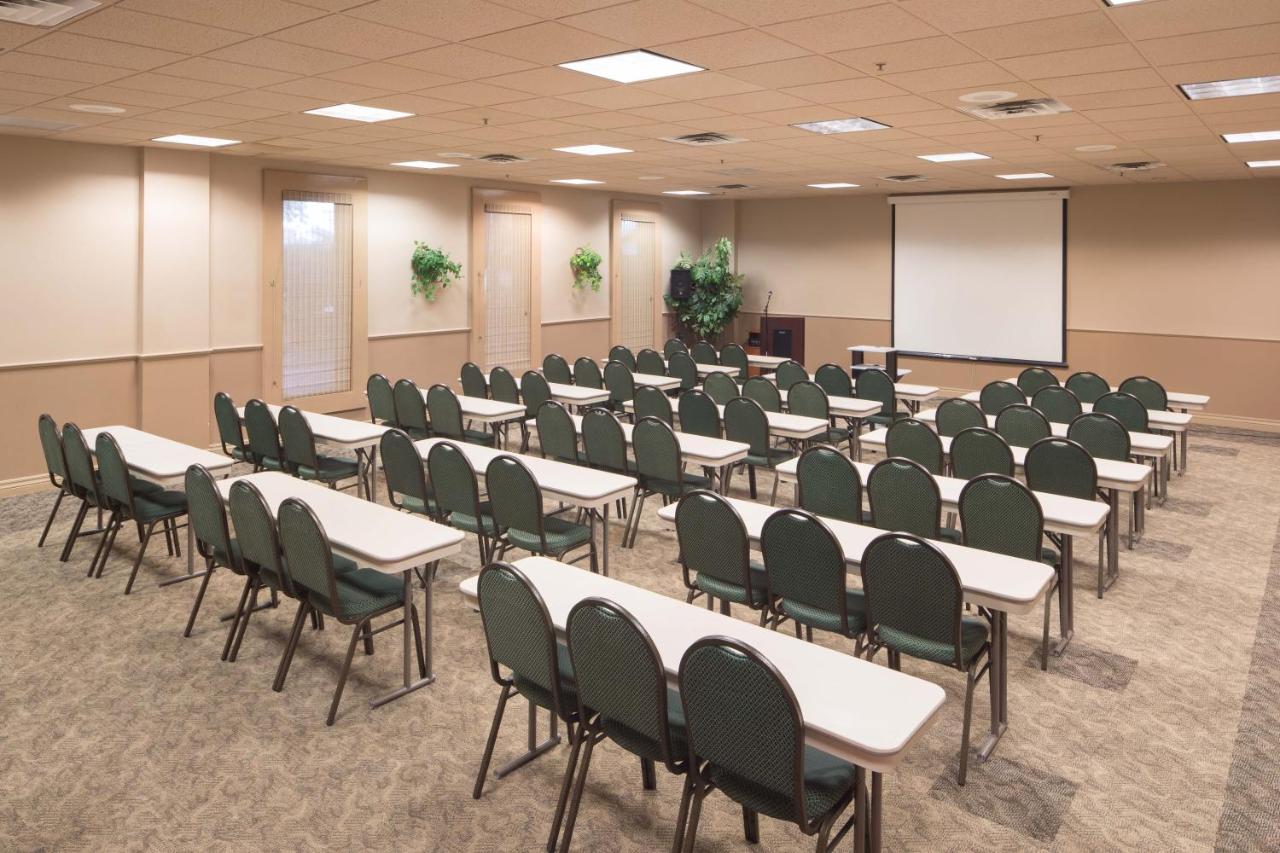 | New Gardena Hotel