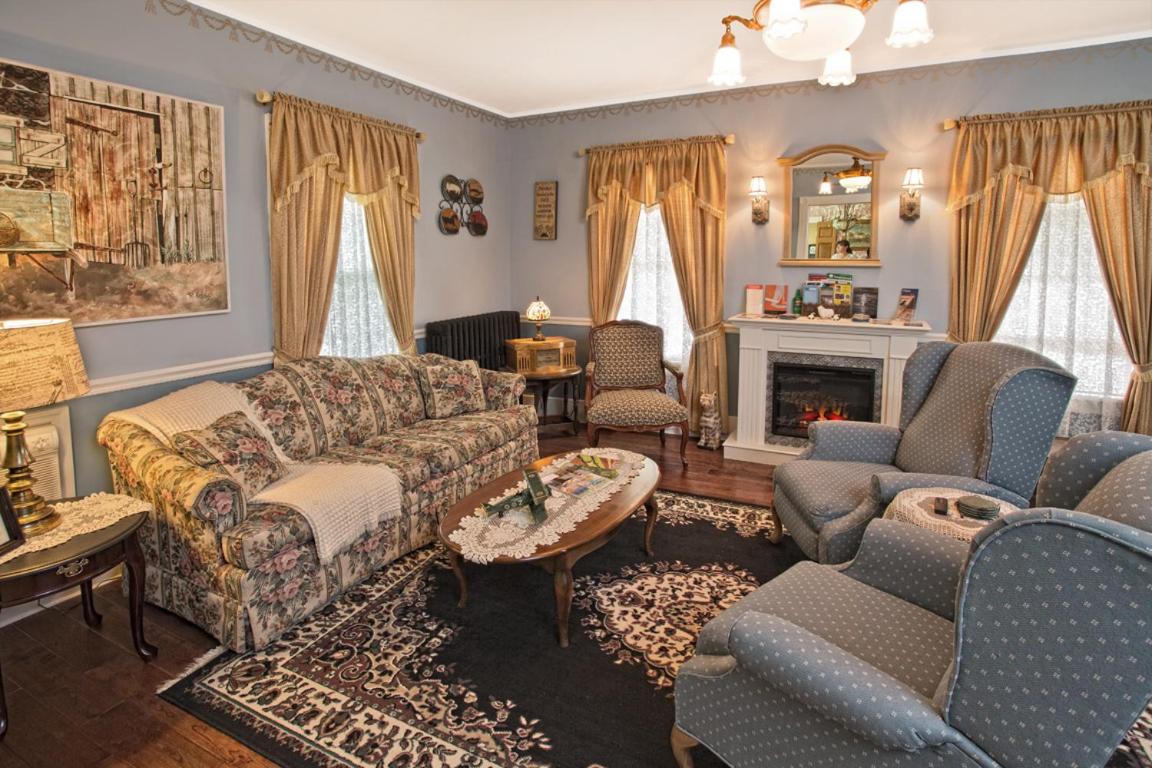 | Changing Times Boutique Country B&B