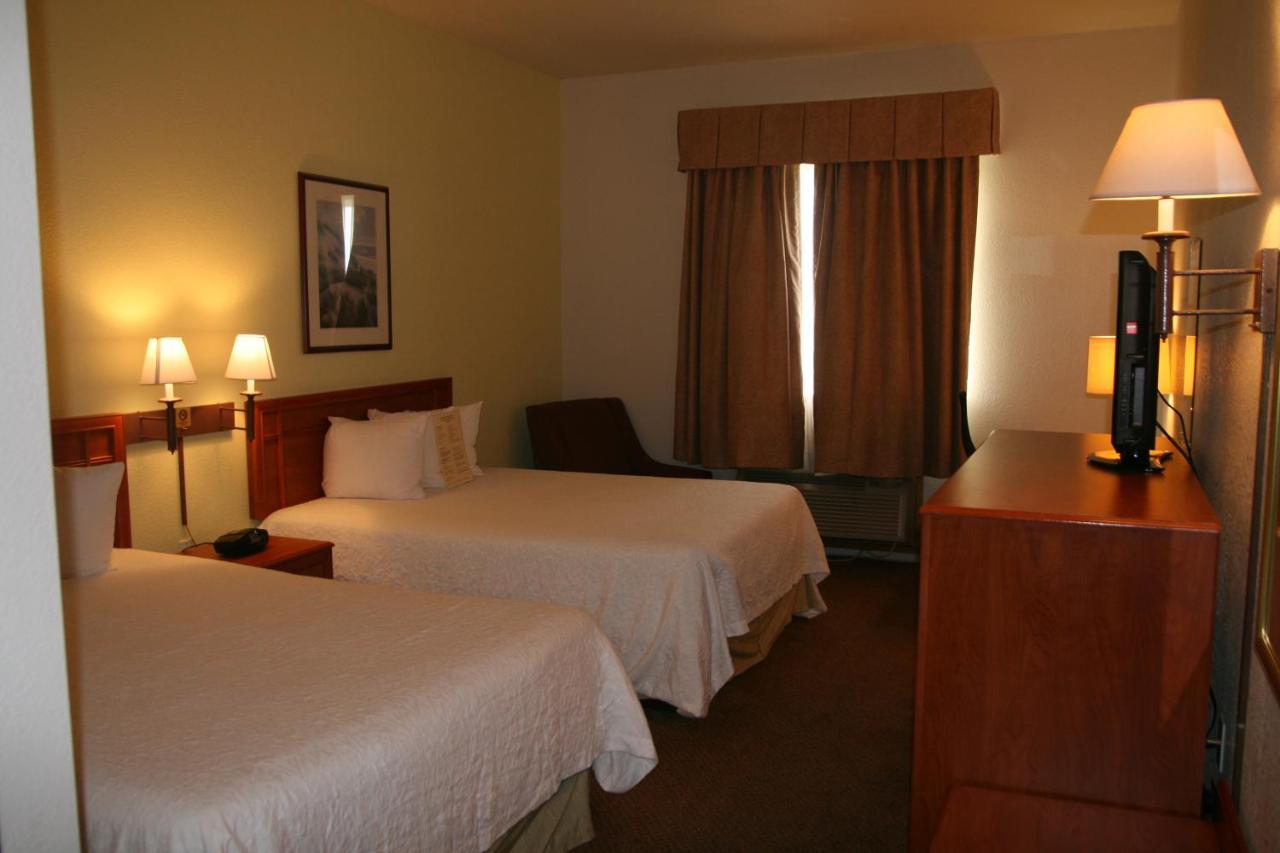  | Oceanfront Lodge