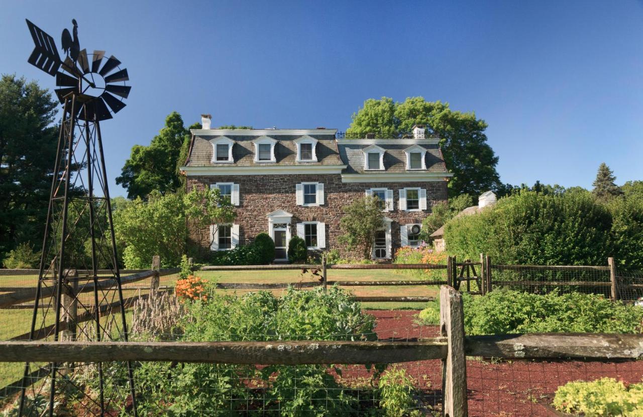 | Woolverton Inn