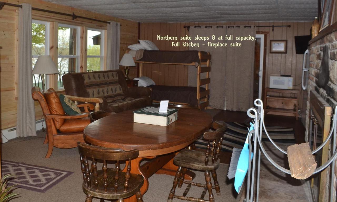| Walleye Lodge