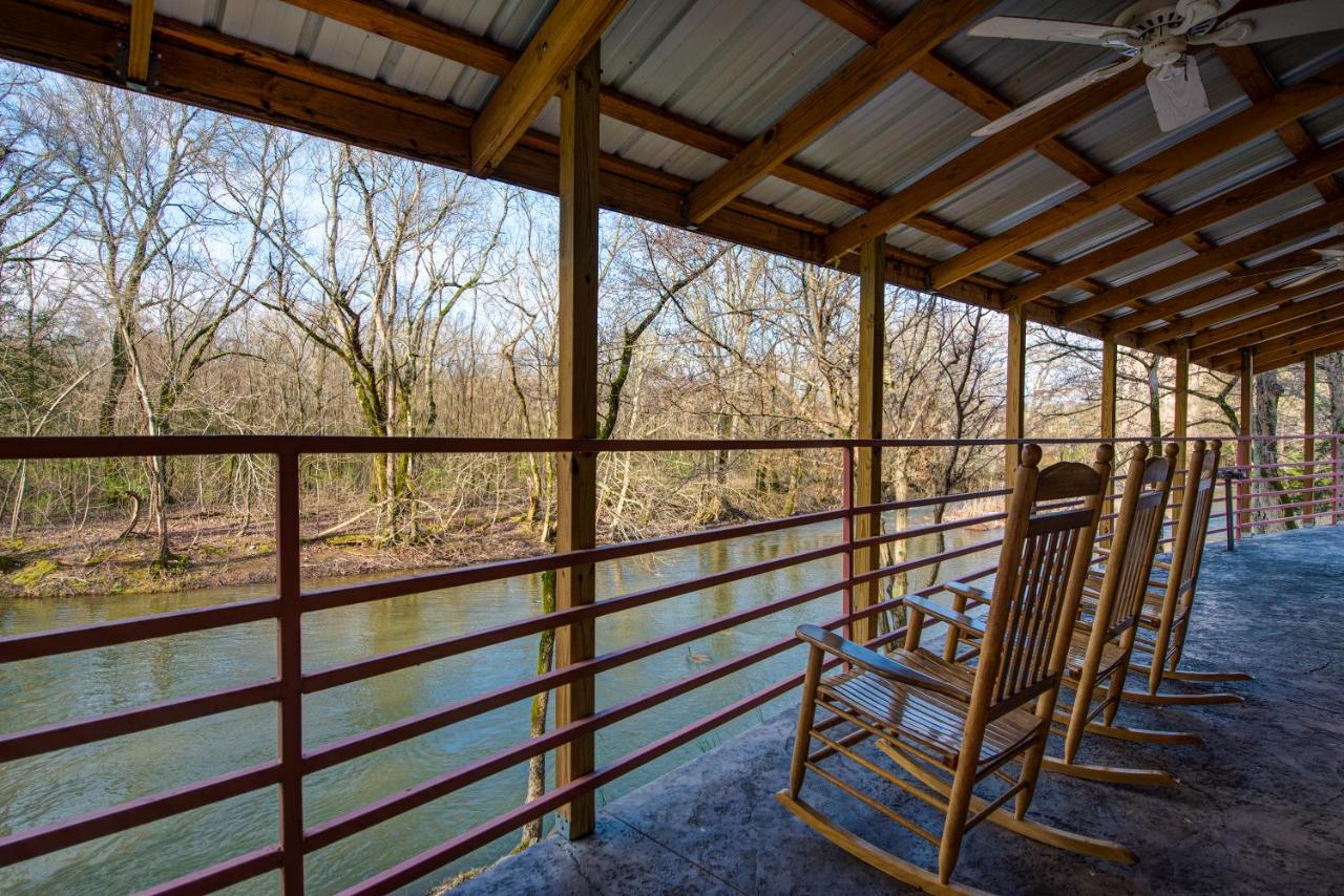 | River Bend Inn - Pigeon Forge