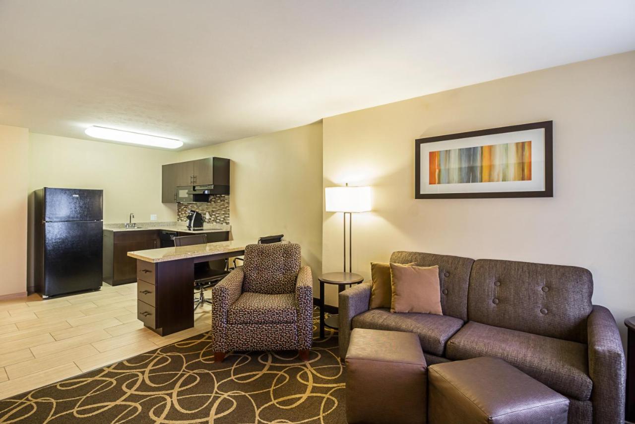 Queen Suite with Two Queen Beds - Non-Smoking at MainStay Suites Fargo - I-94 Medical Center