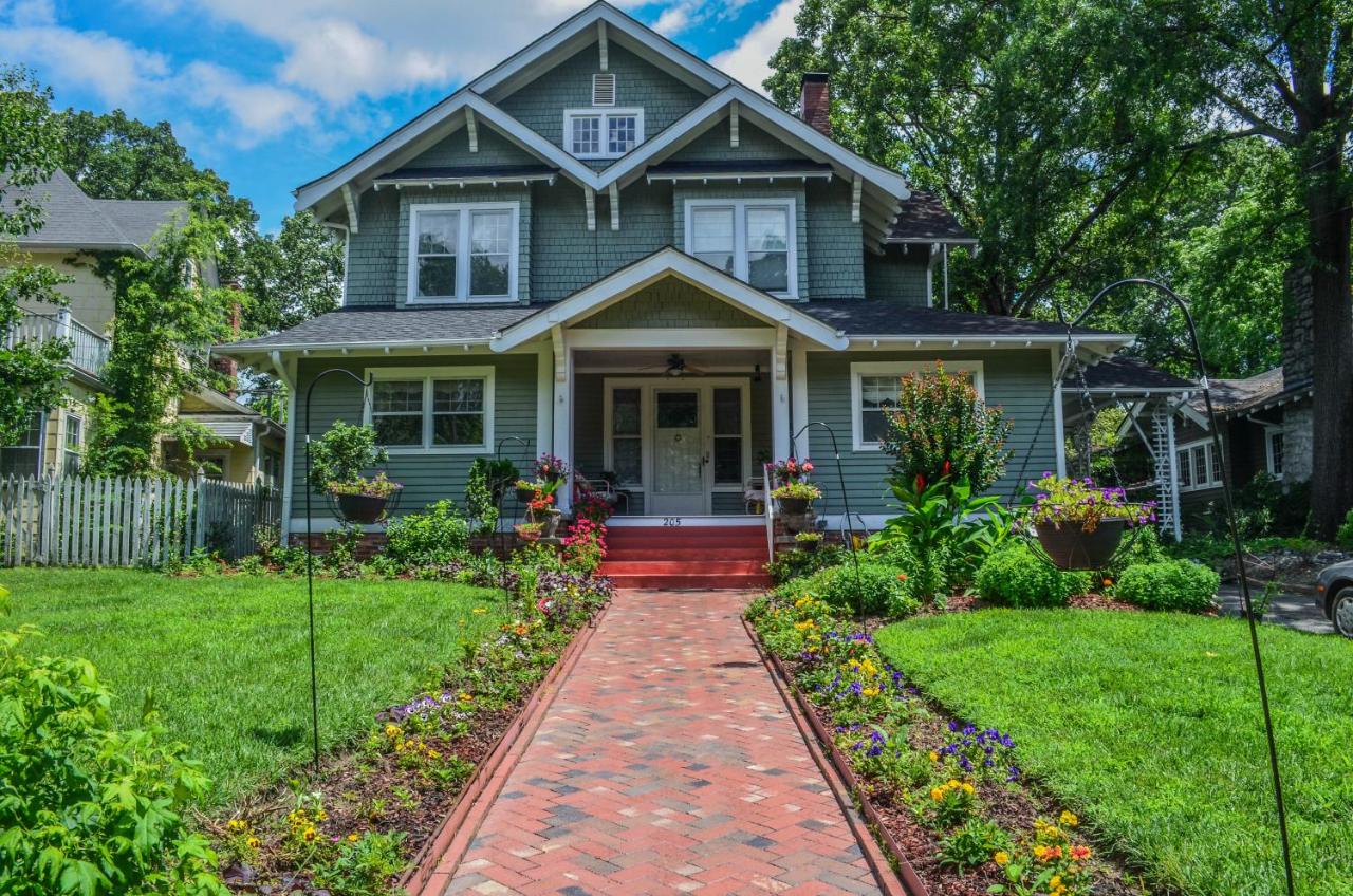 | Greenwood Bed & Breakfast