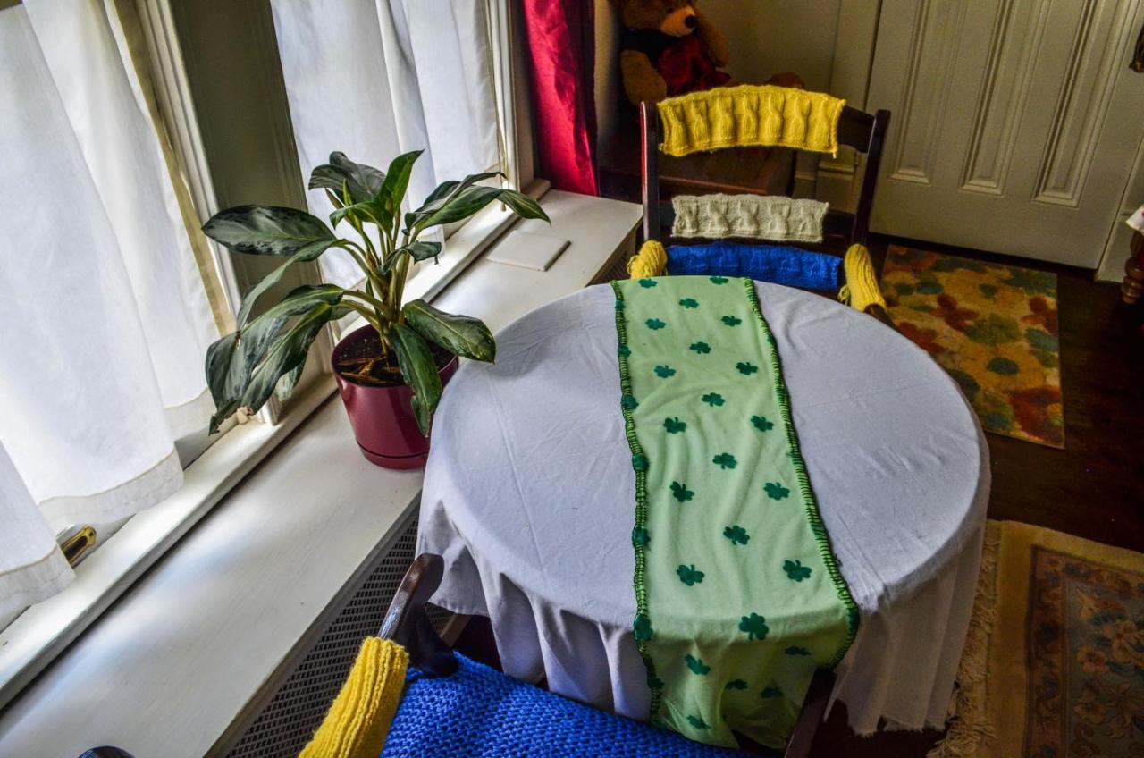 | Greenwood Bed & Breakfast