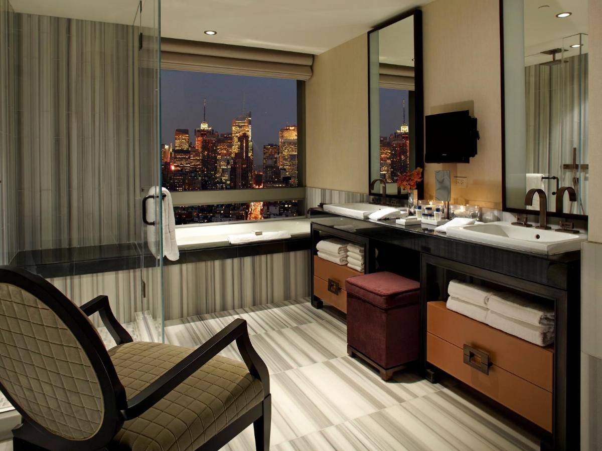SoHi View One-Bedroom Suite at The Dominick