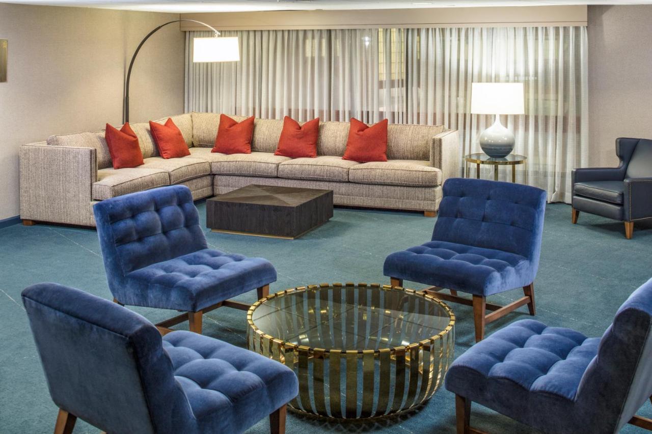 | Hotel 1620 Plymouth Harbor