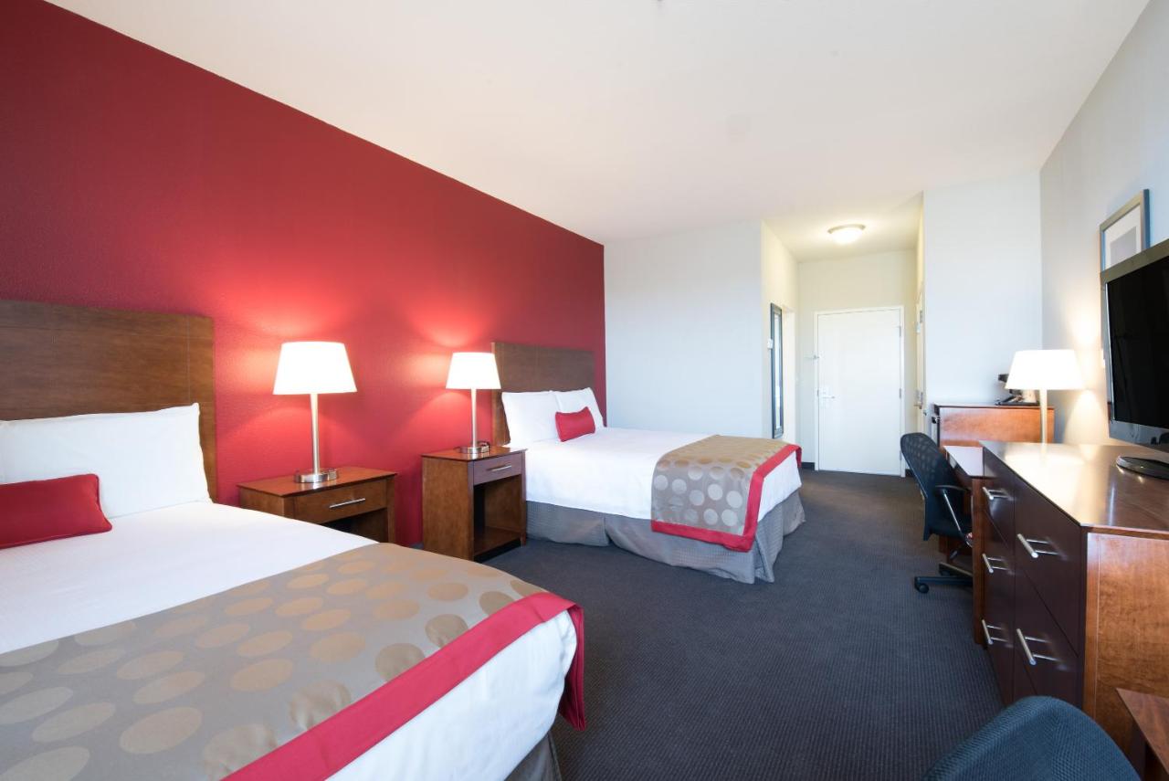 Double Room with Two Double Beds - Non-Smoking at Bakken Airport XWA Hotel & Studios
