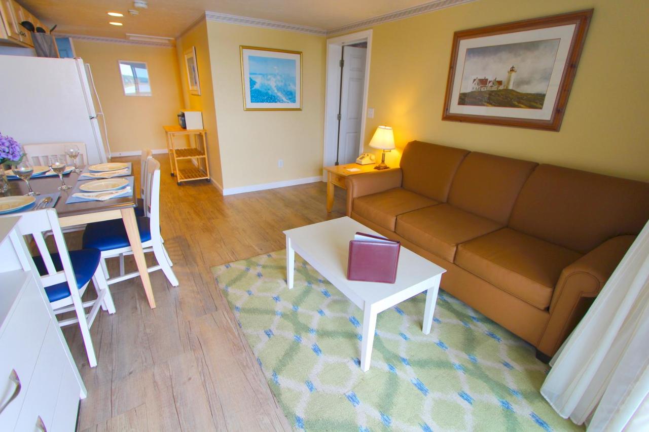  | InnSeason Resorts Surfside