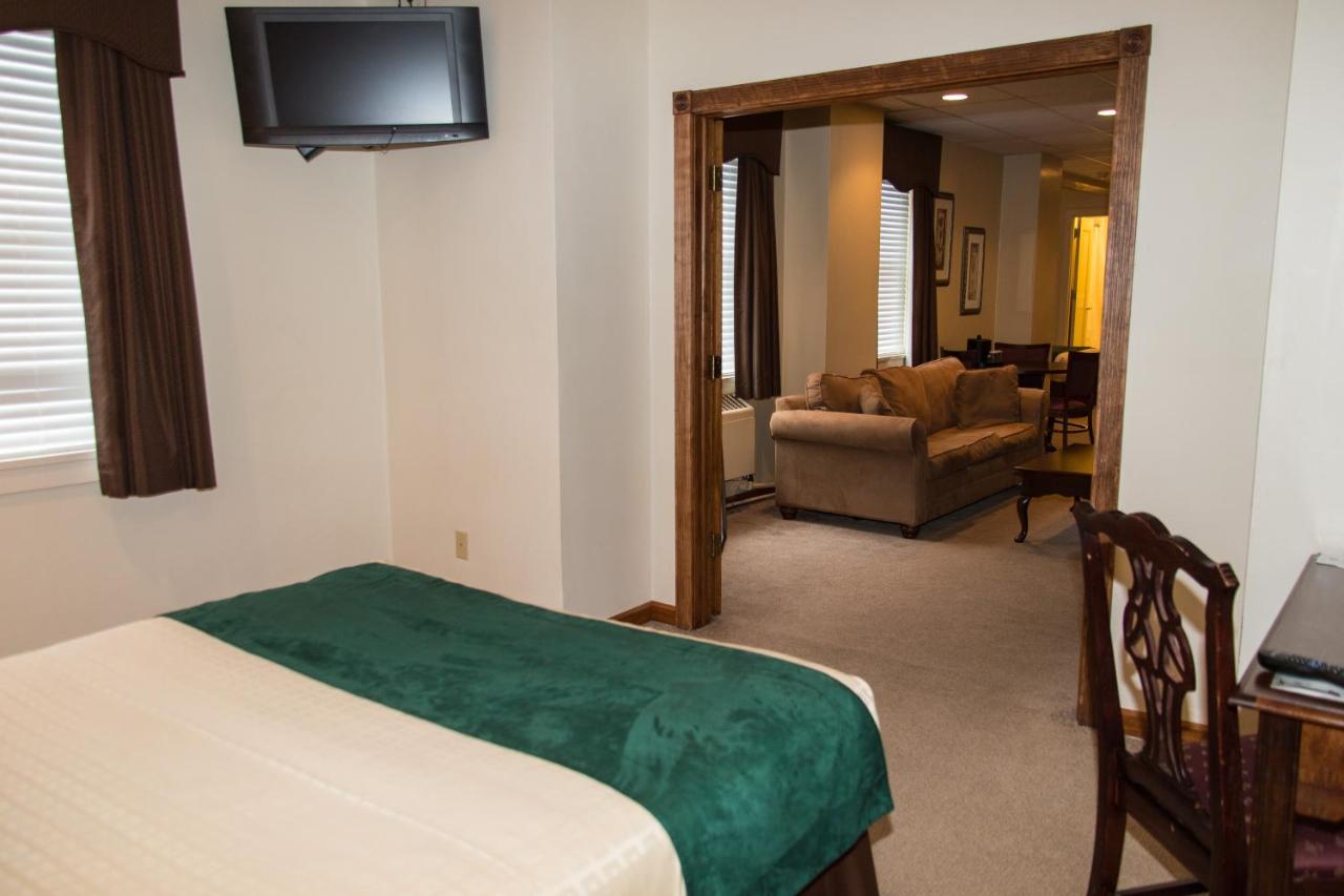| Missouri Athletic Club