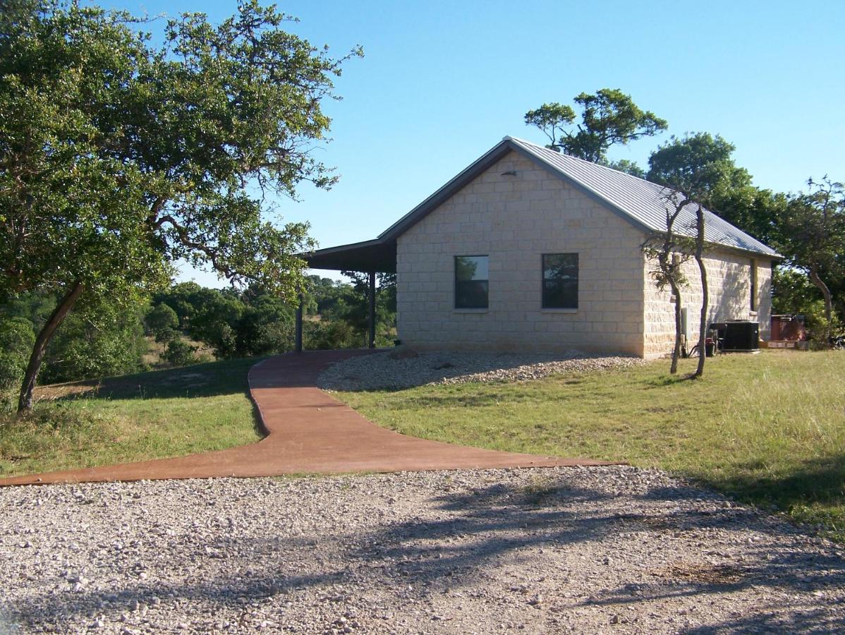 | Breezy Hills Cottages - Moonlight Cottage