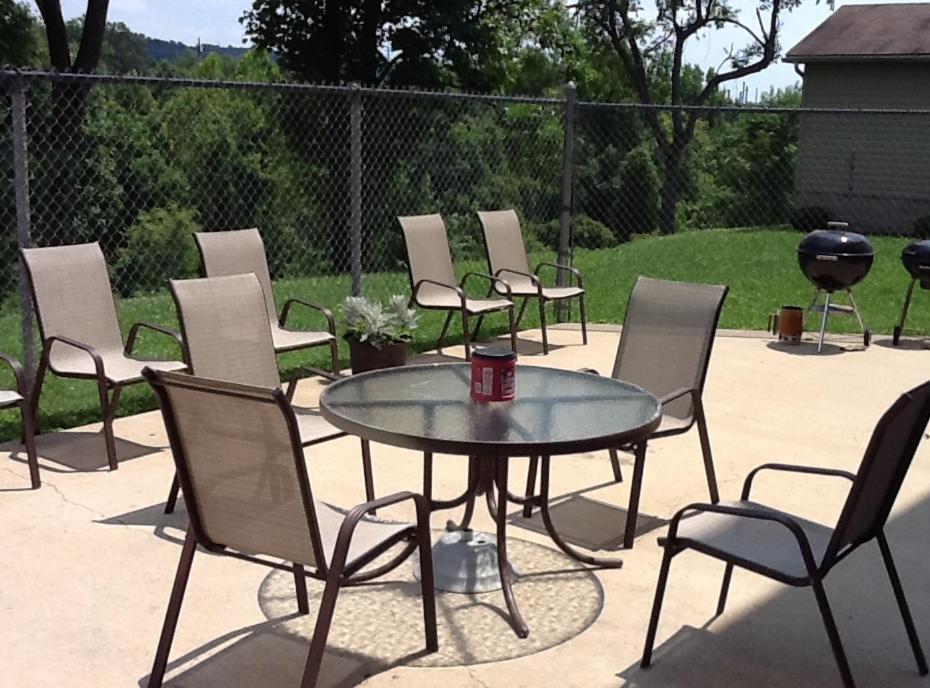| Ramada Hotel Ashland-Catlettsburg