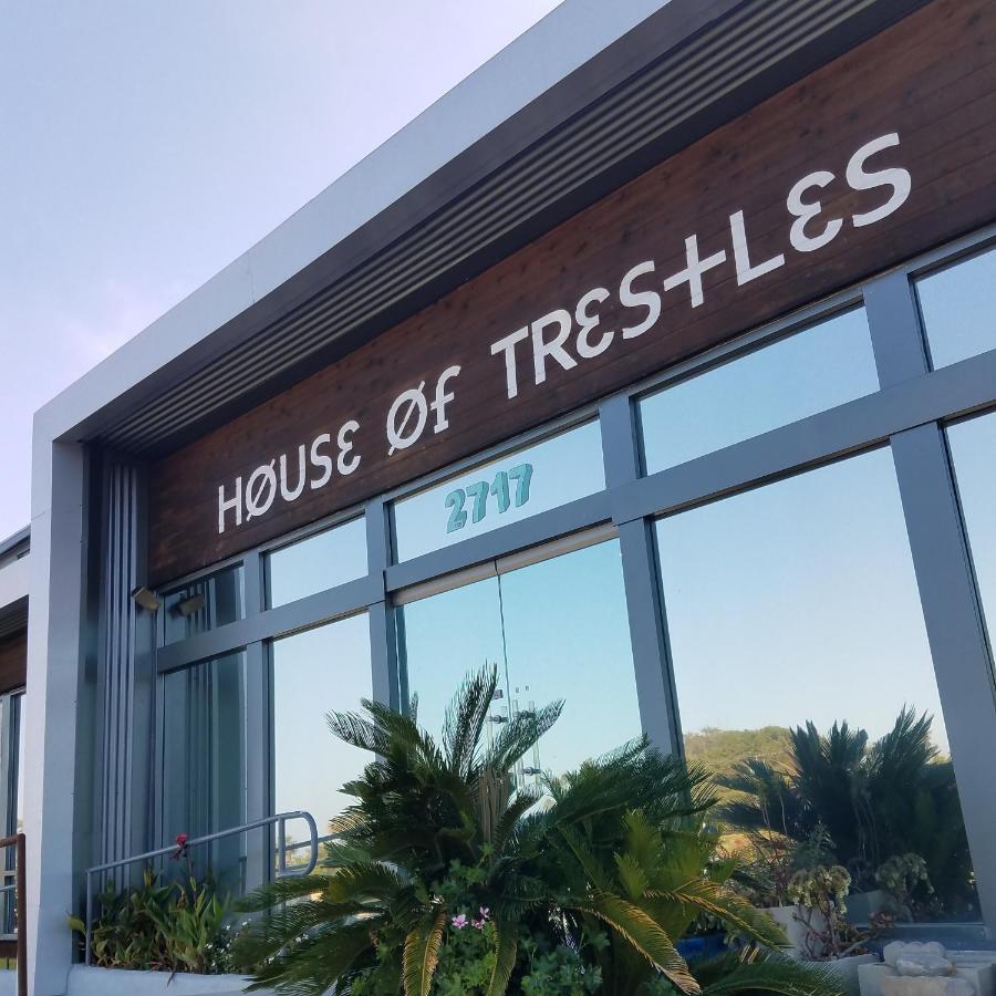 | House of Trestles