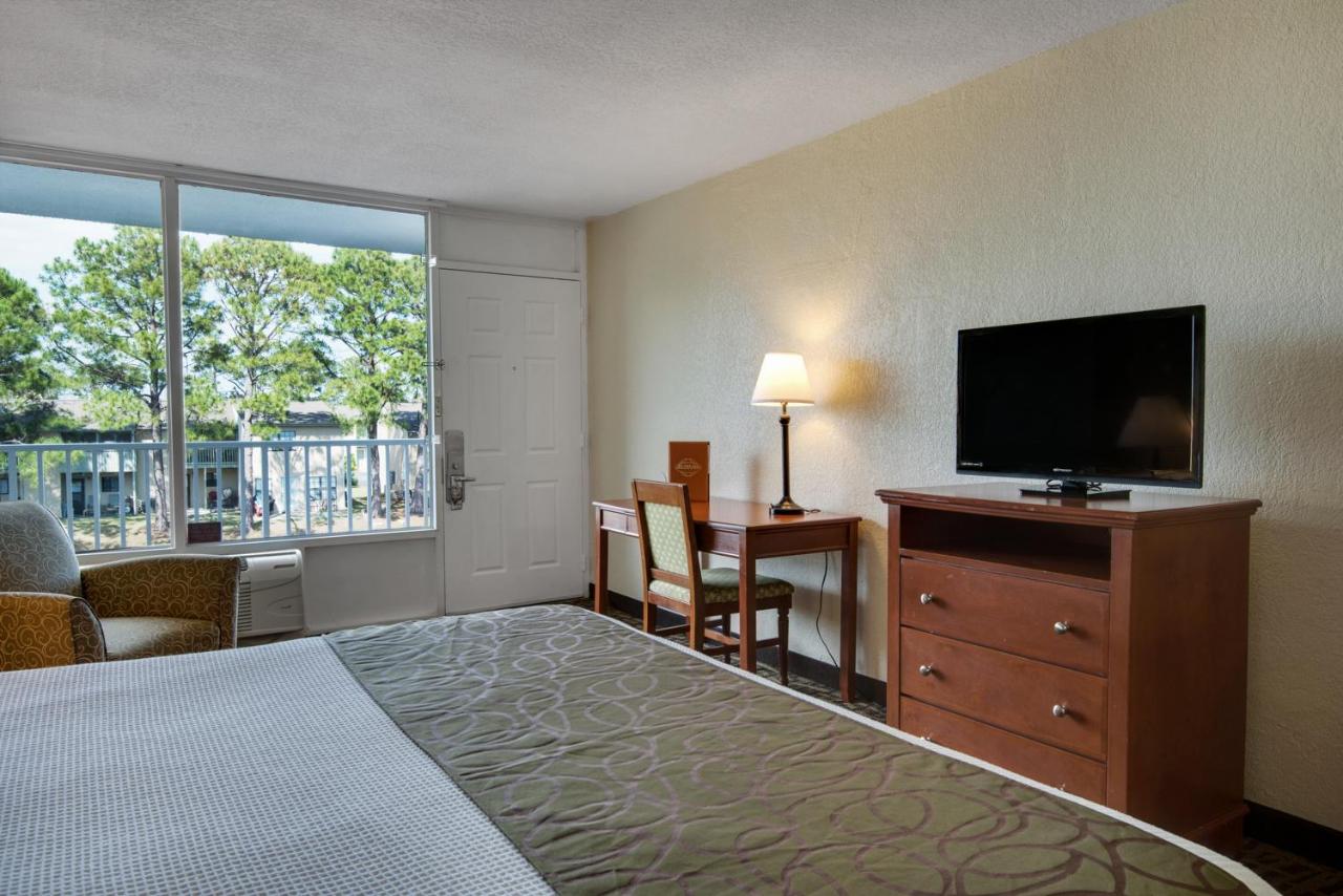 Room Selected at Check-In at Baymont by Wyndham Panama City Beach