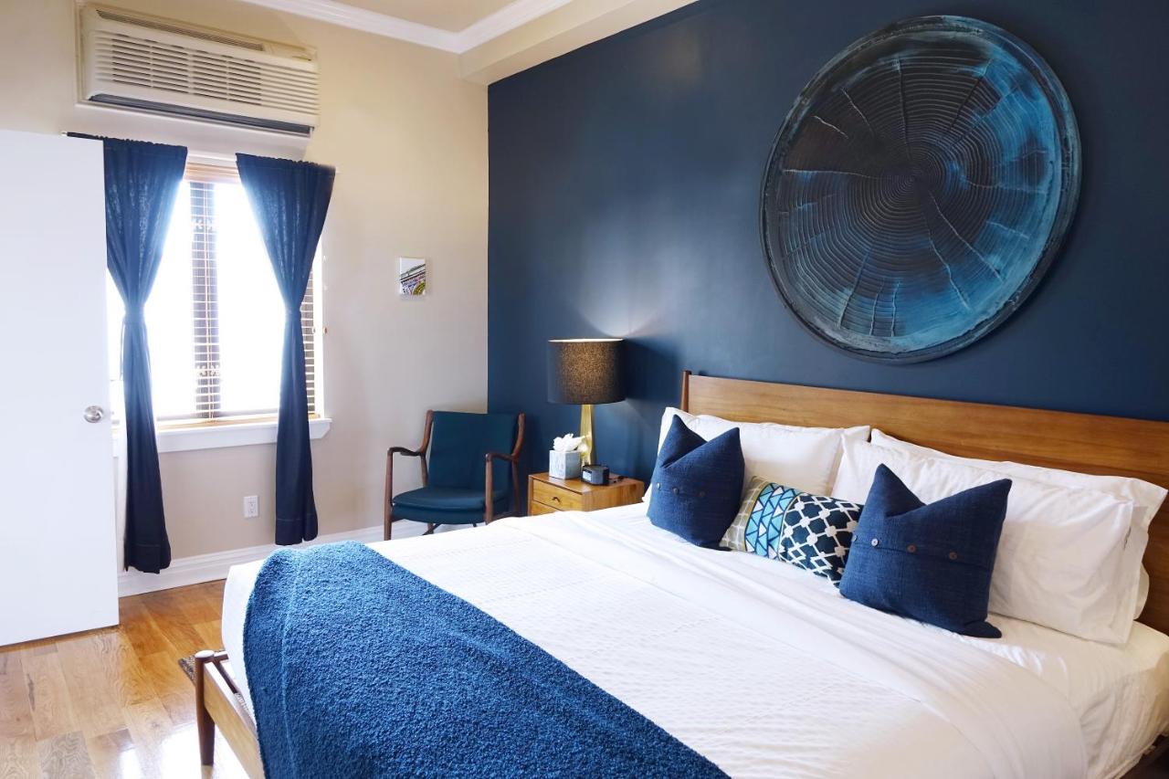 One-Bedroom Suite with Balcony & City View at The Box House Hotel