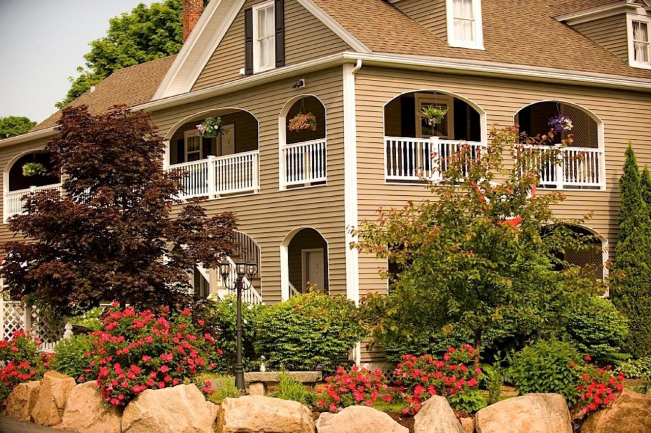 | Bar Harbor Manor