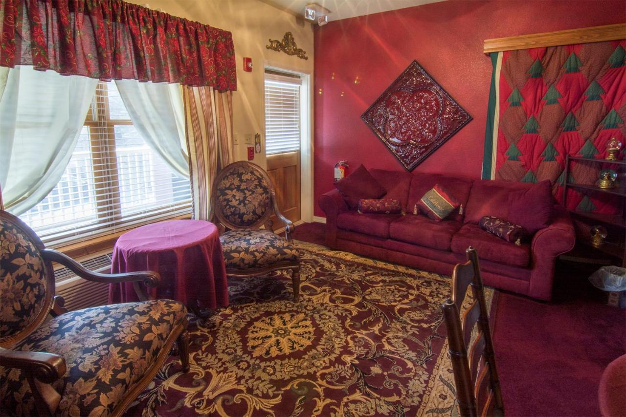 Christmas Suite at All Seasons Inn at All Seasons Inn