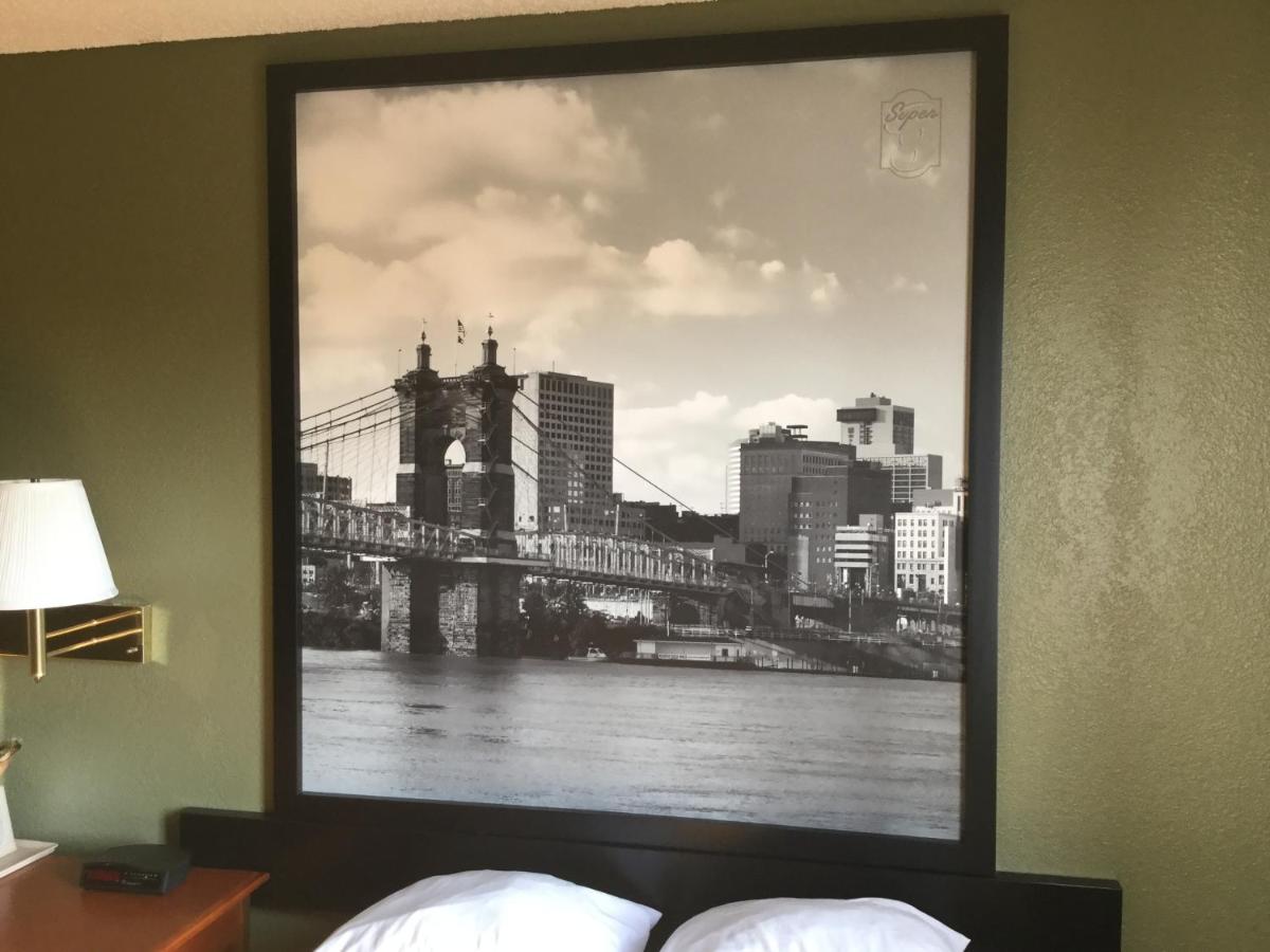 | Super 8 by Wyndham Youngstown/Austintown