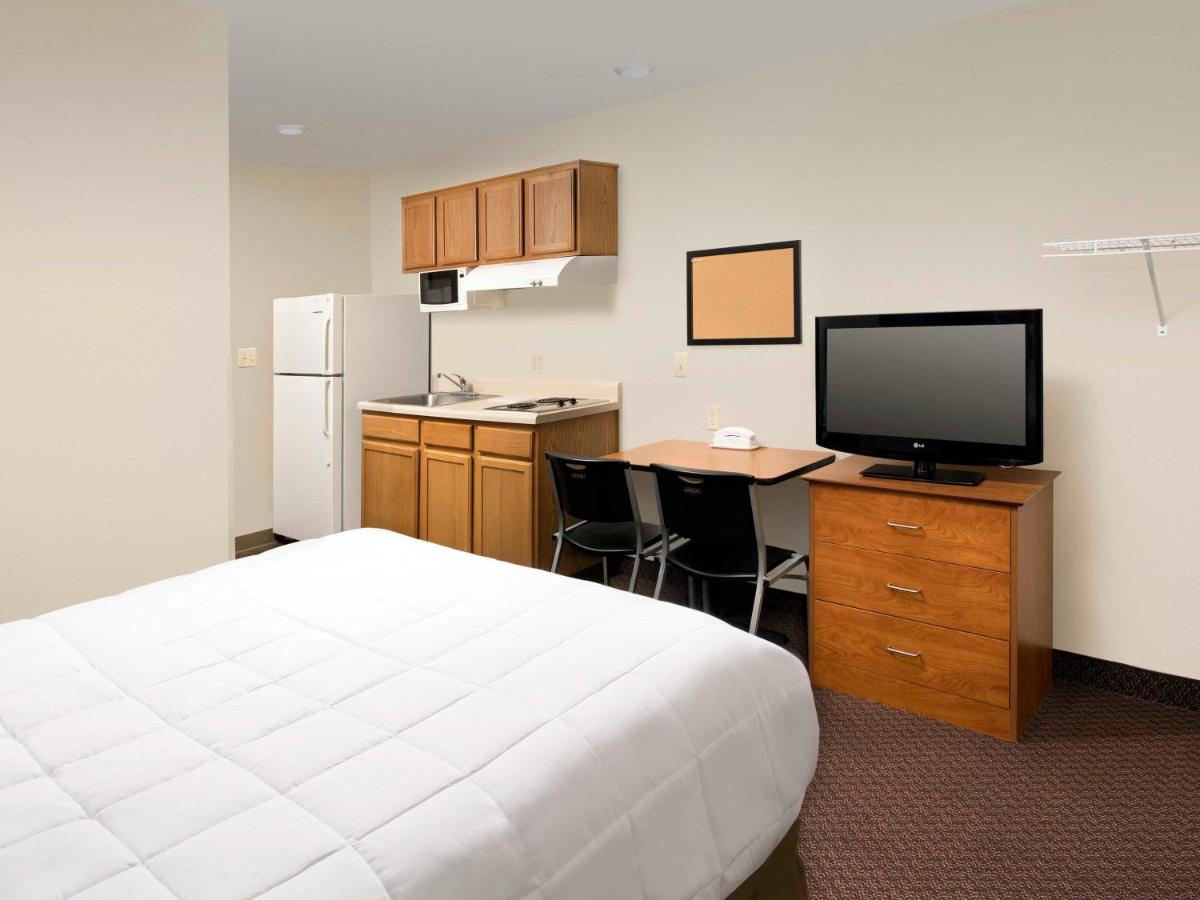 Studio at WoodSpring Suites San Antonio North Live Oak I-35