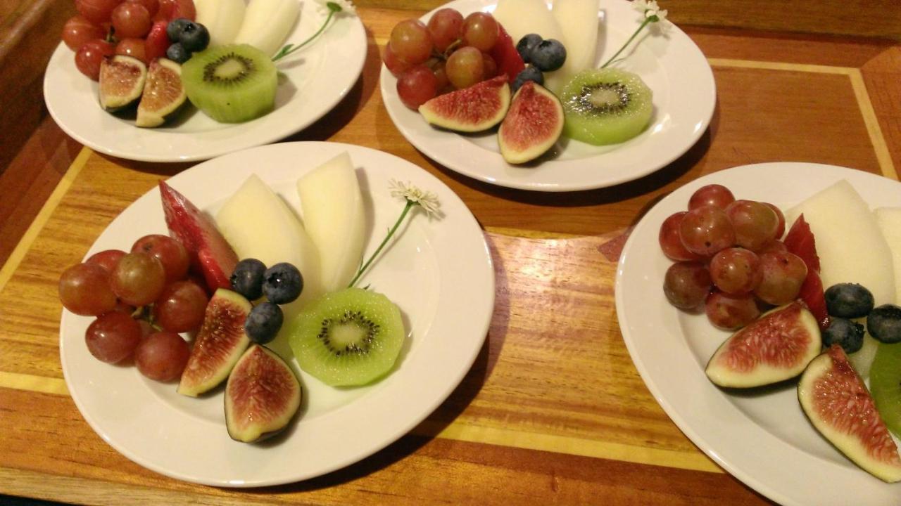 | Kangaroo House Bed & Breakfast