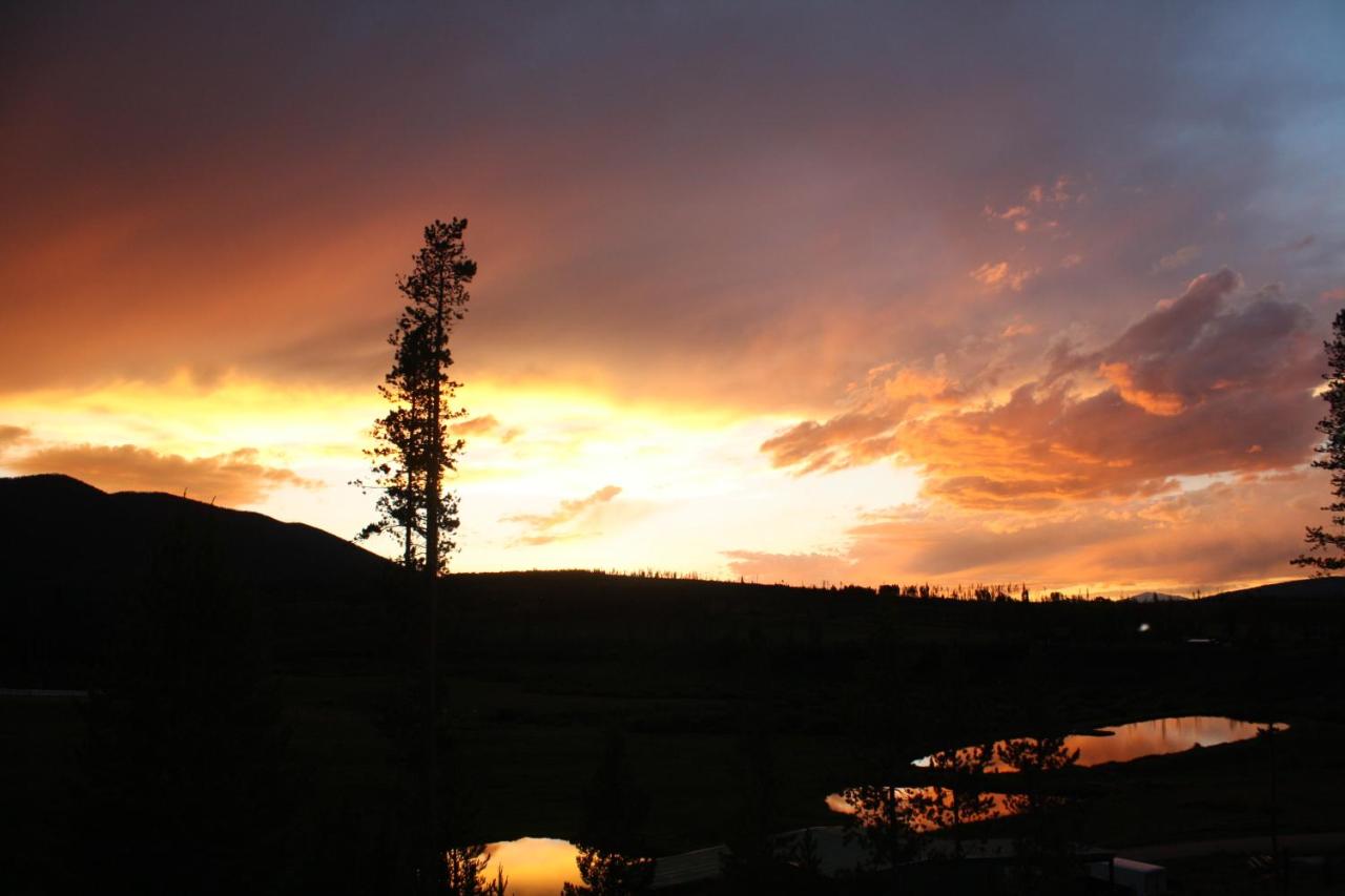 | Hideaway Mountain Lodge