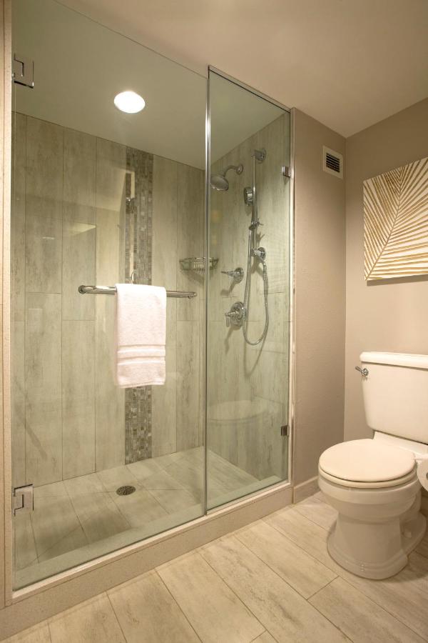 King Suite at Universal’s Loews Royal Pacific Resort