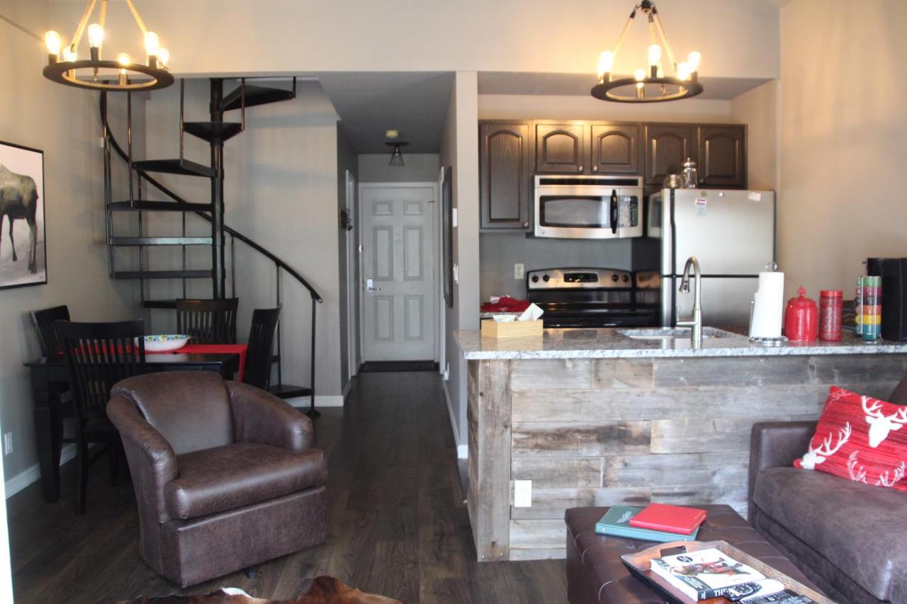 | Breck Creekside at Wildwood Suites