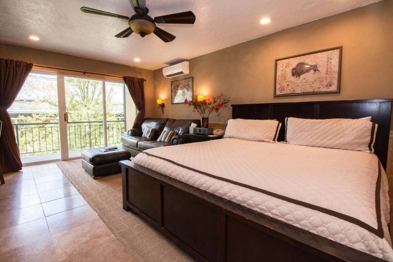 Junior Suite at Treasure Mountain Inn