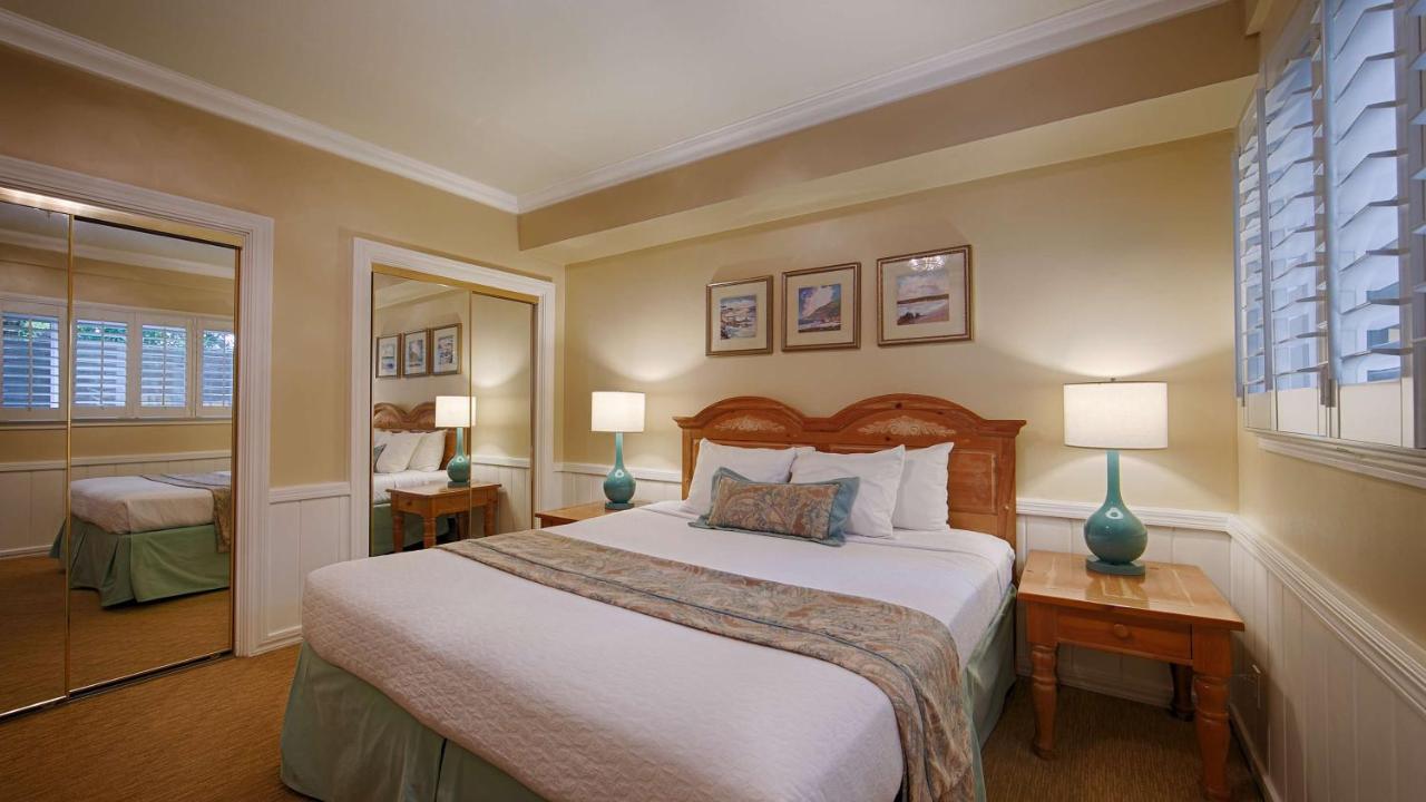 | Carmel Bay View Inn