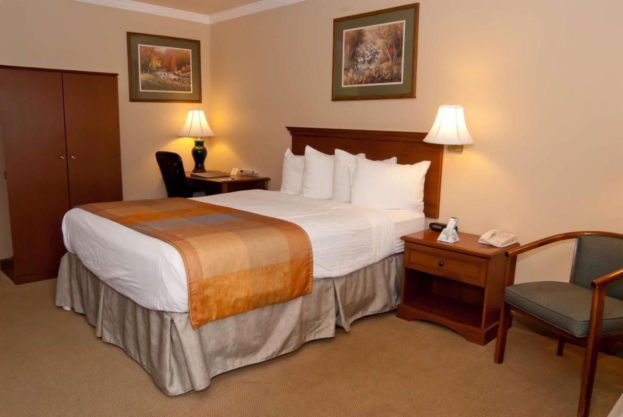 Queen Room - Disability Access - Non Smoking at Best Western Clermont