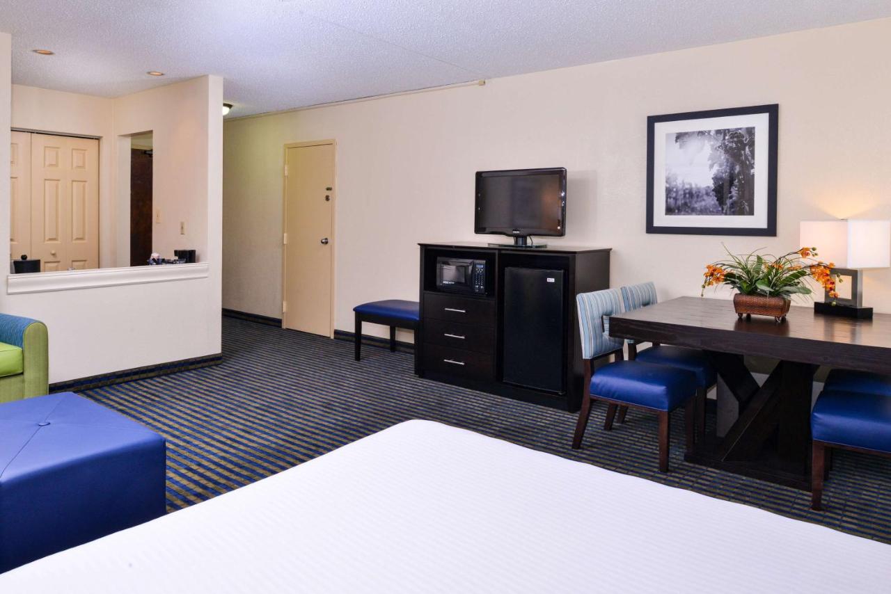  | Best Western Leesburg