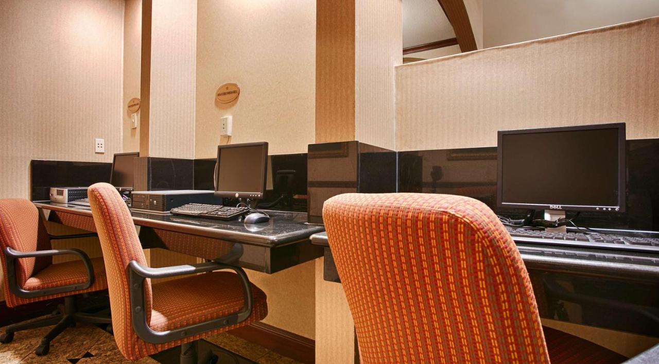  | Best Western Plus Heritage Inn