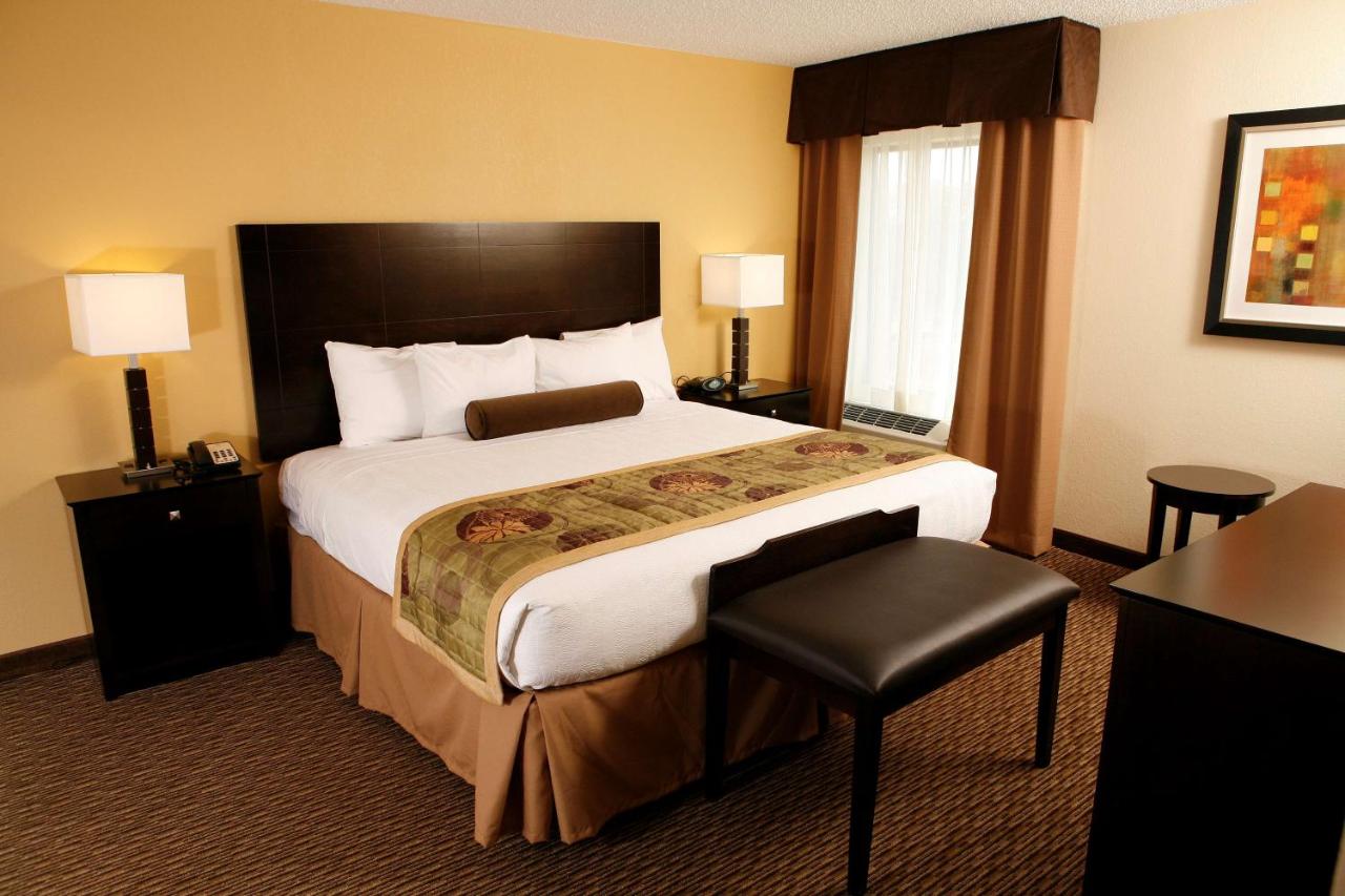 | Best Western Plus Goldsboro