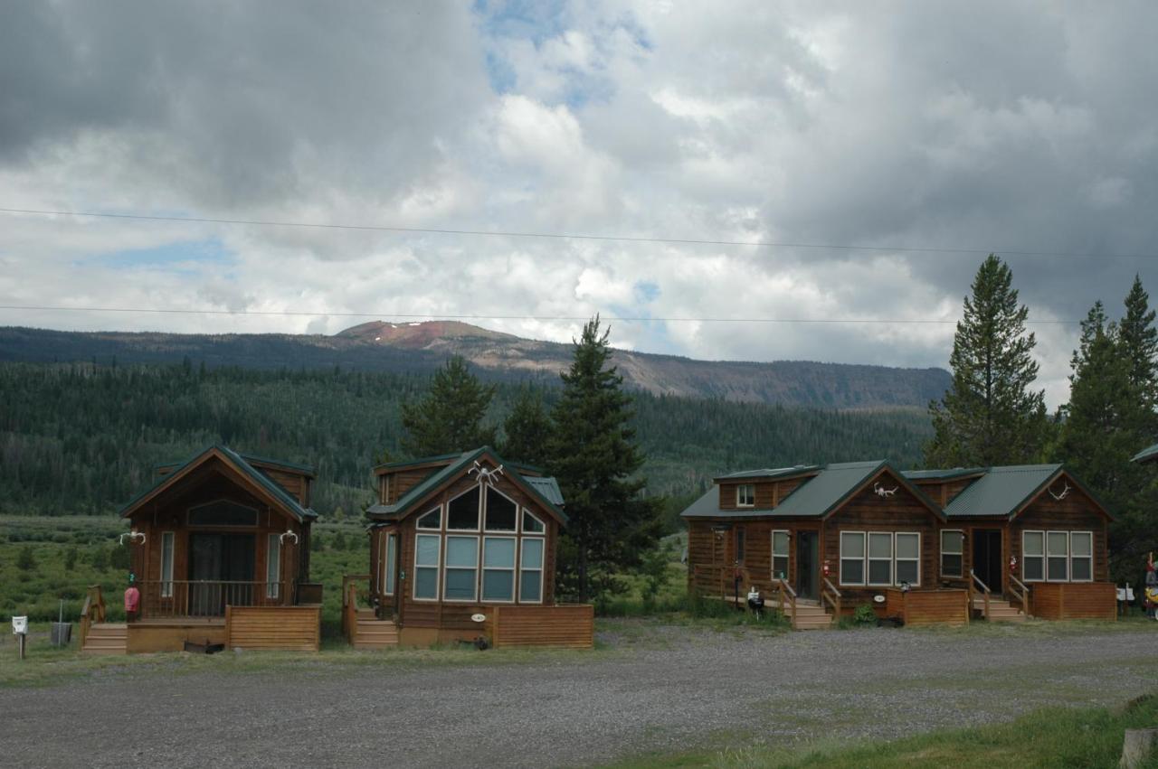 Standard Suite at Lava Mountain Lodge