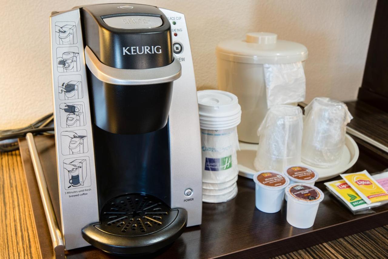 | Holiday Inn Express & Suites Santa Clara, an IHG Hotel