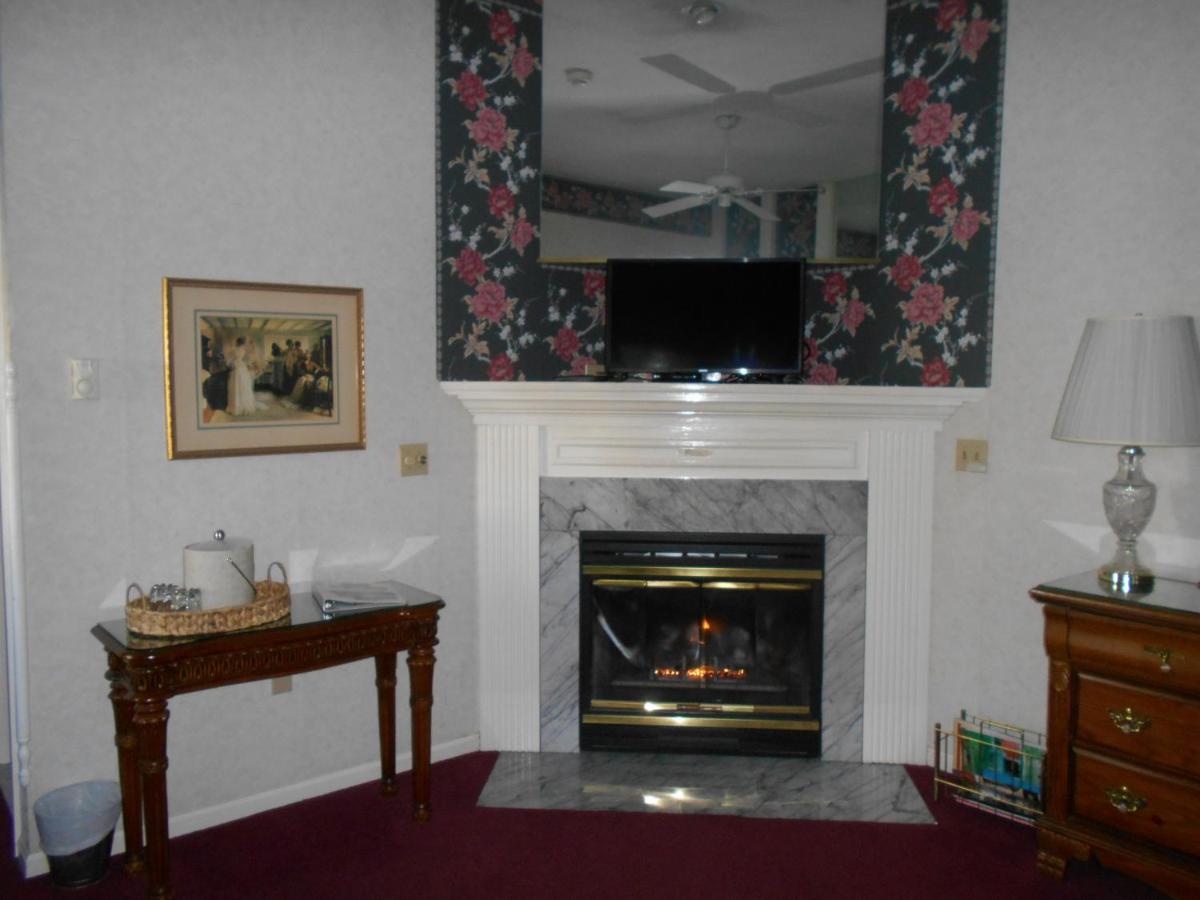 | West Ridge Bed & Breakfast