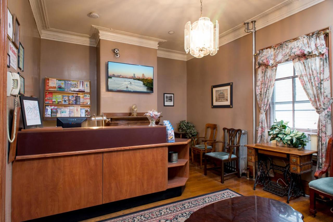 | The Farrington Inn