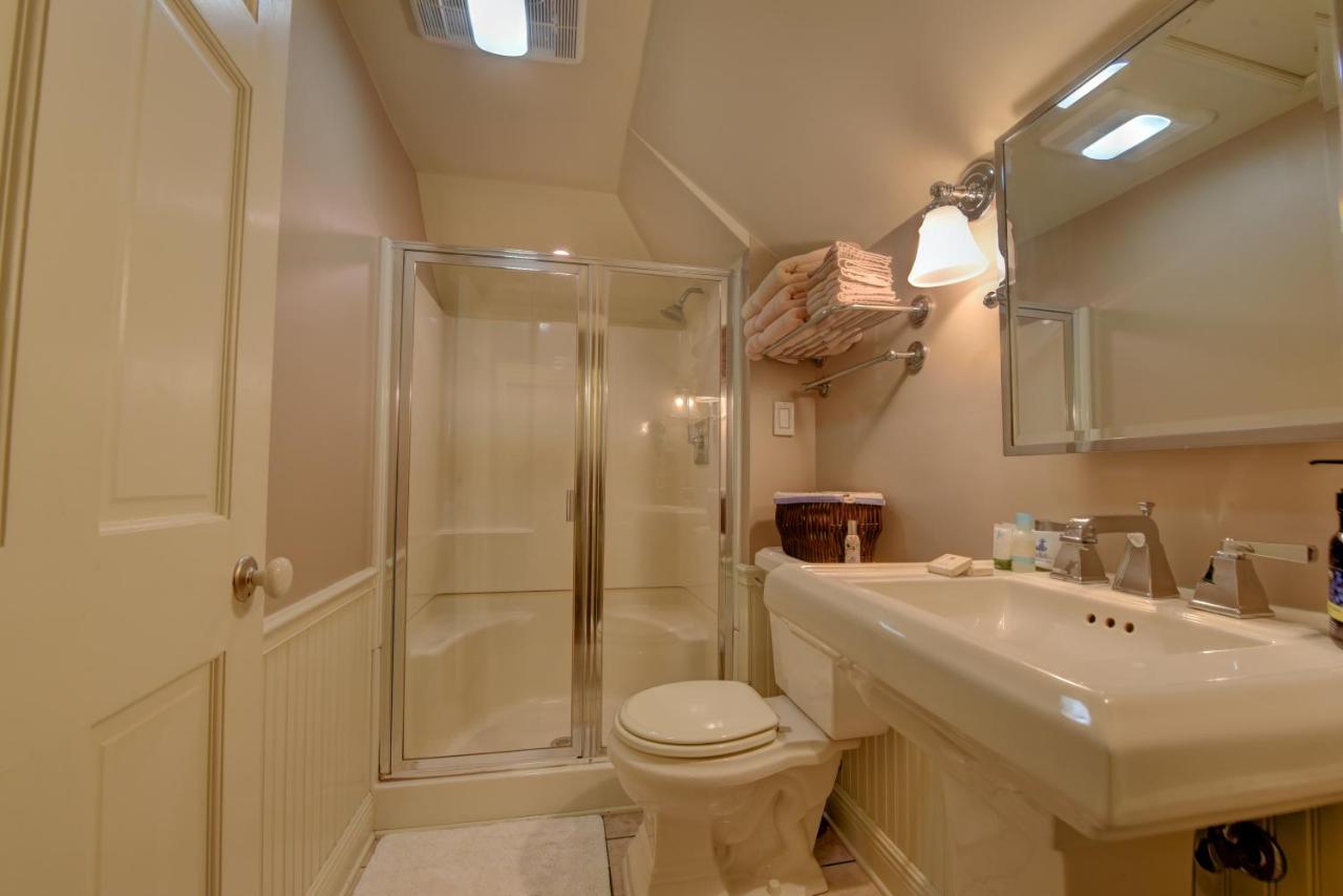 | A Chateau on the Bayou Bed & Breakfast