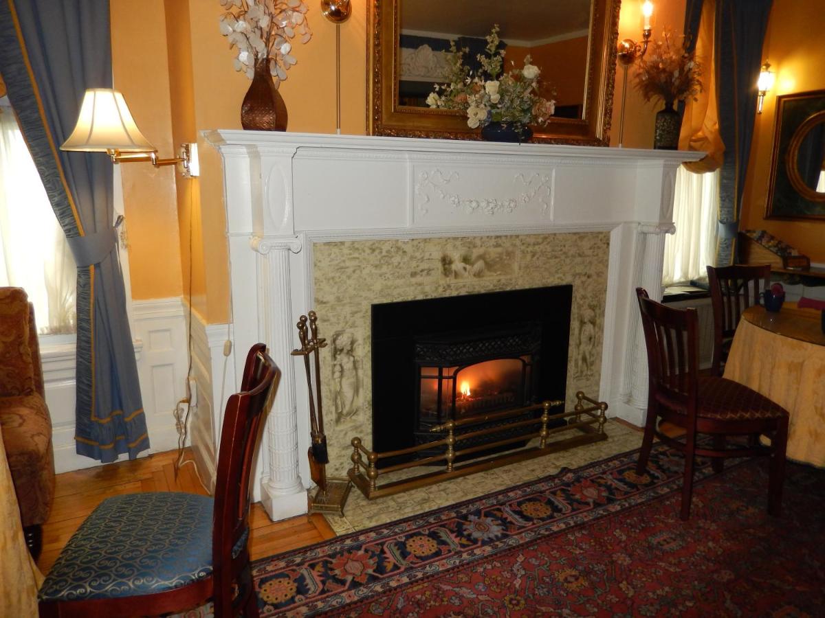  | A Cambridge House Inn