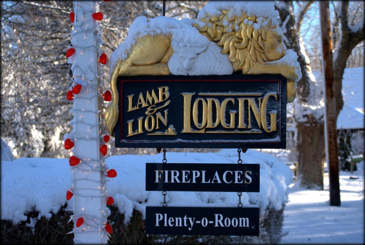 | Lamb and Lion Inn