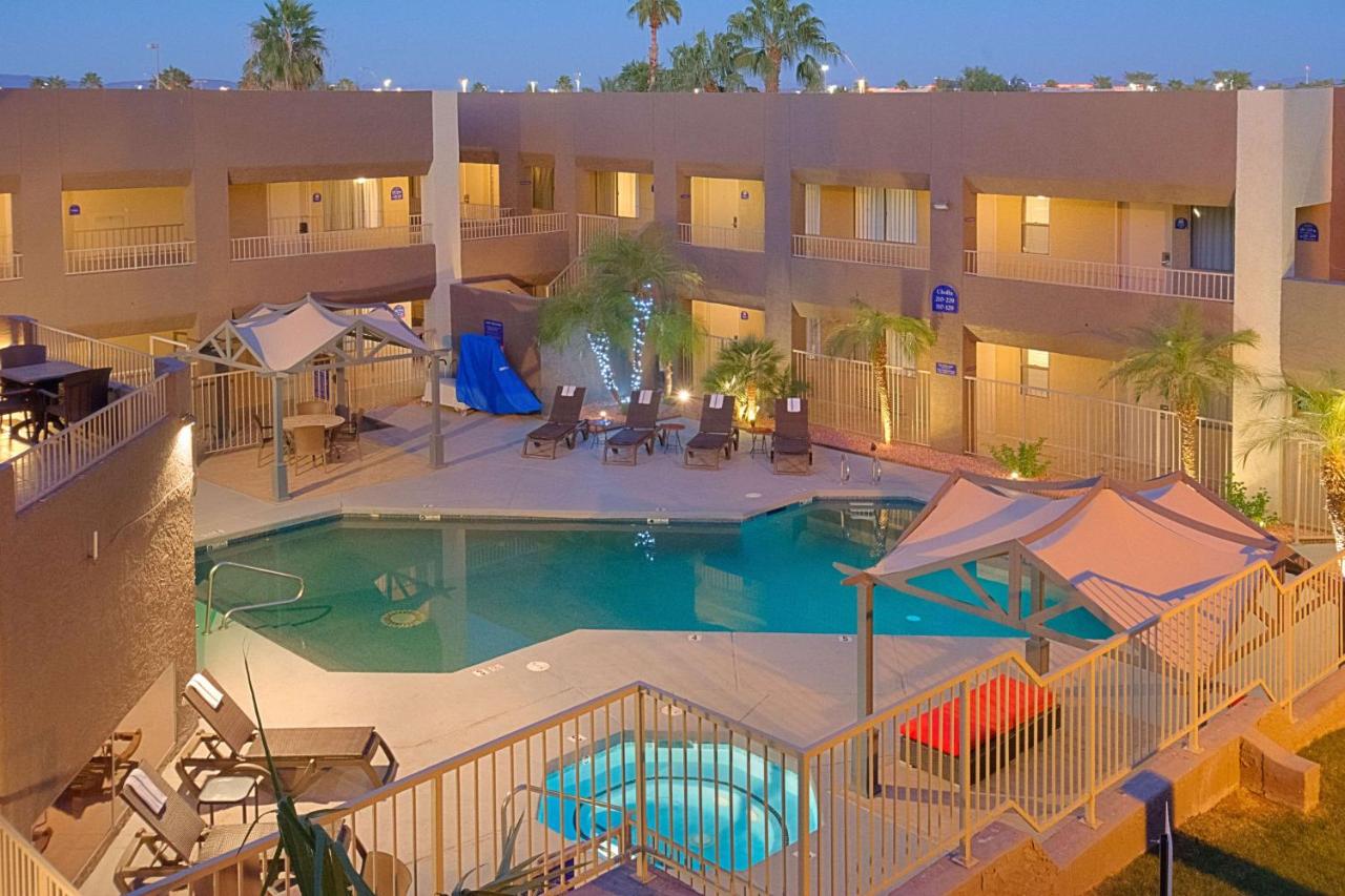  | Best Western Yuma Mall Hotel & Suites