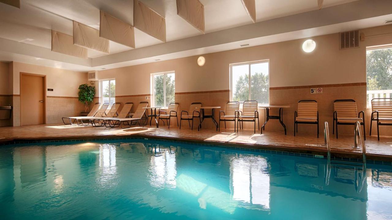 | Best Western Plus Pontoon Beach