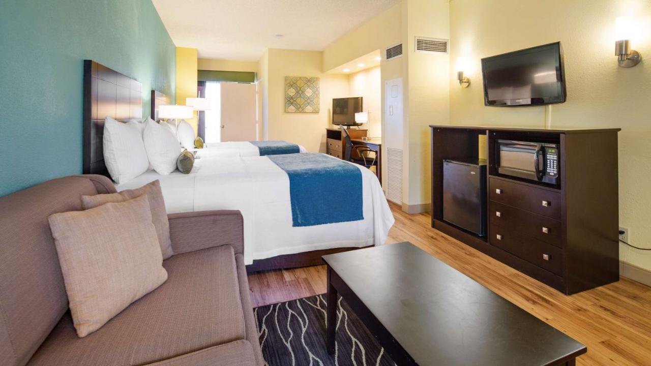  | Best Western Plus Deerfield Beach Hotel & Suites