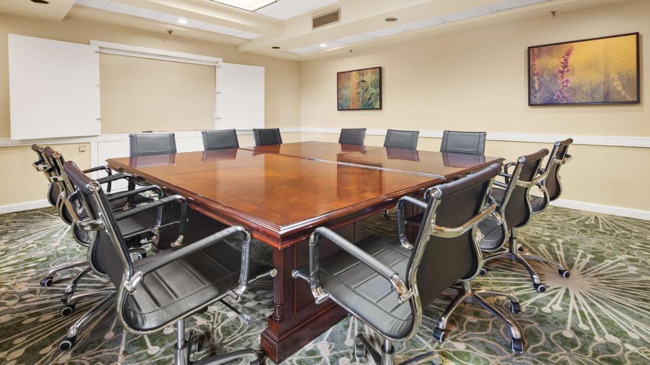  | Best Western Plus Deerfield Beach Hotel & Suites