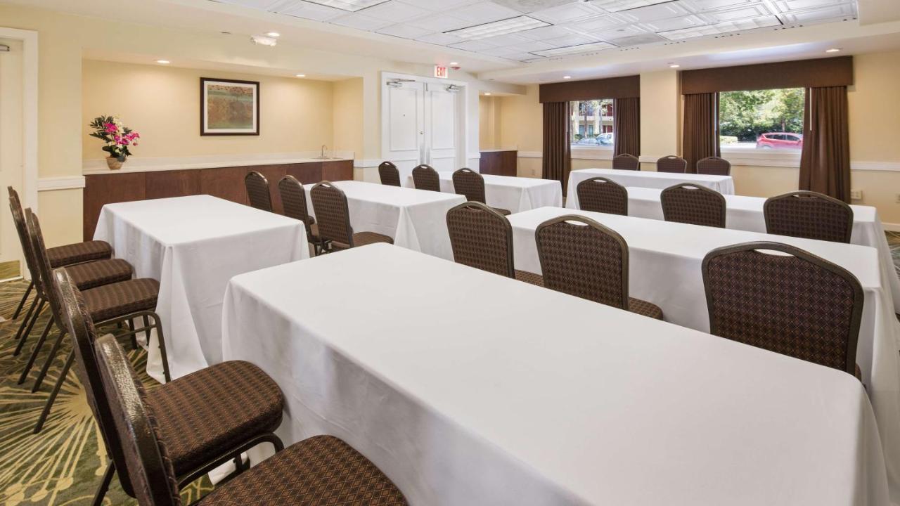  | Best Western Plus Deerfield Beach Hotel & Suites