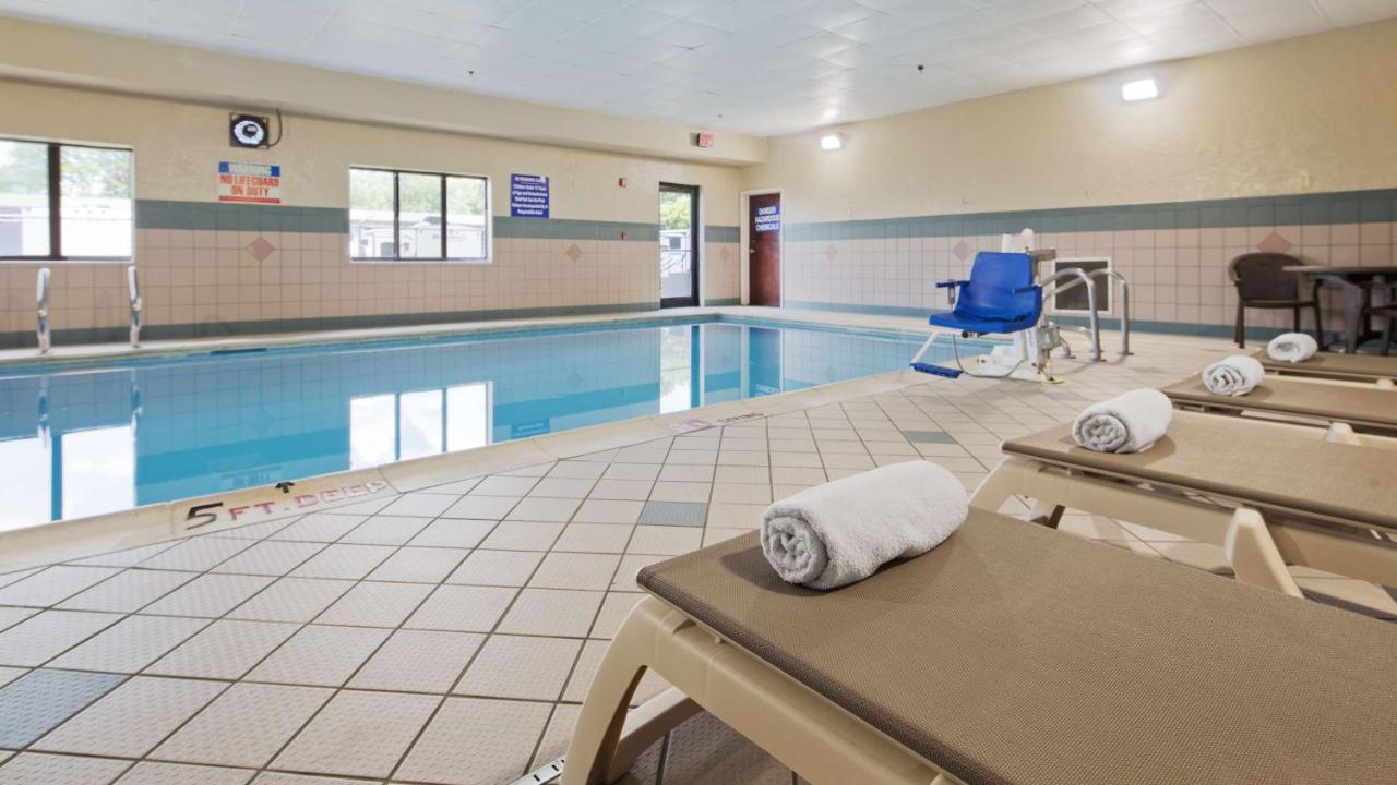  | Best Western Elkhart Inn & Suites