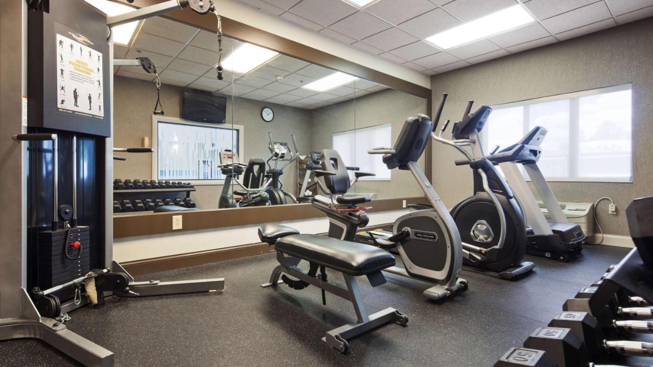 | Best Western Elkhart Inn & Suites
