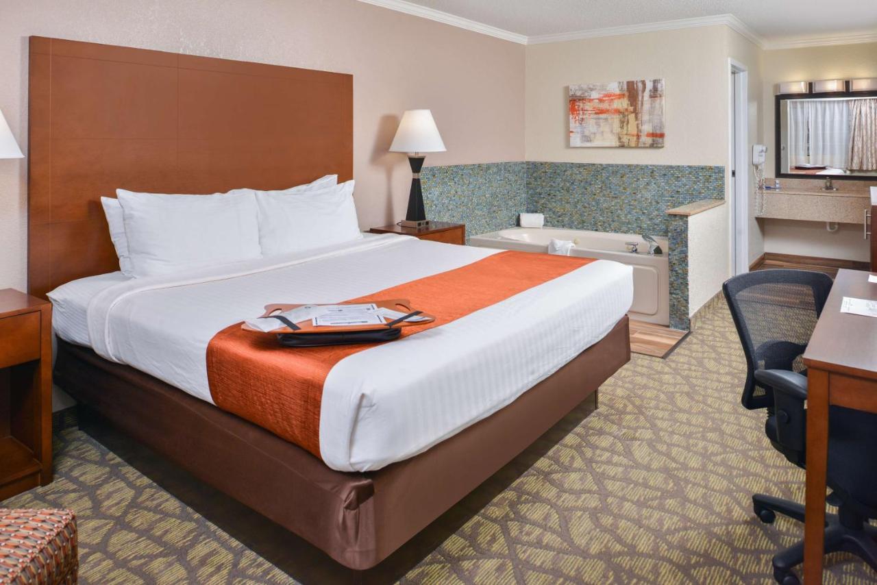 | Best Western of Hartland